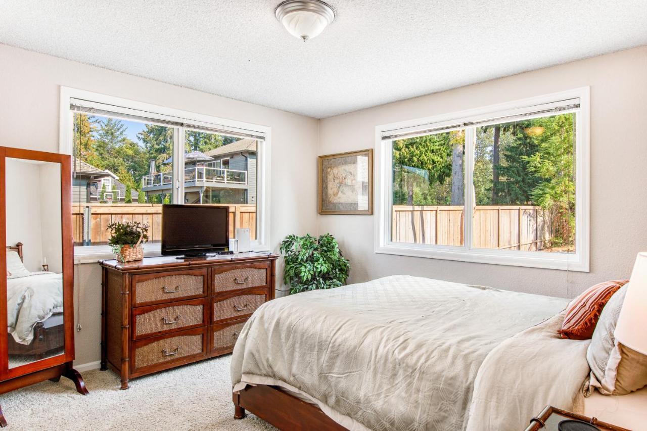 Lake Tapps Sunsets Bonney Lake Exterior foto